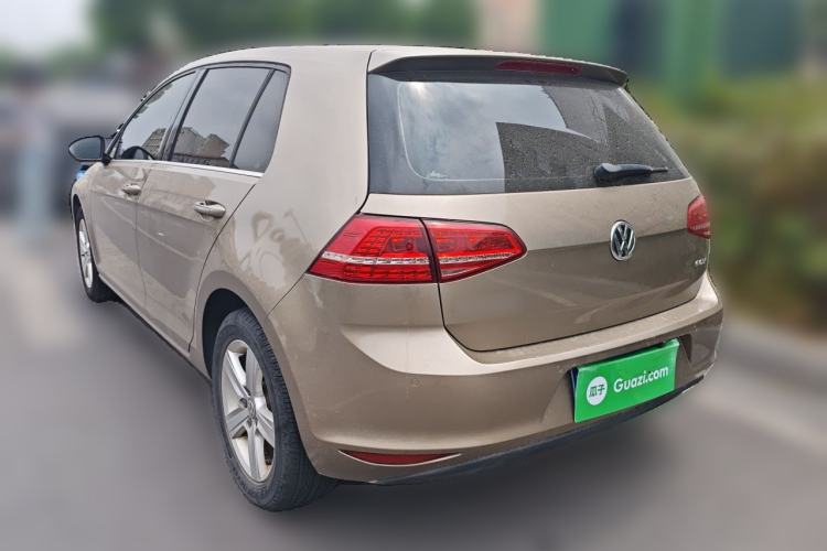Used Volkswagen Golf 2016 1.6L Automatic Comfort Model Rear Left 45 Deg