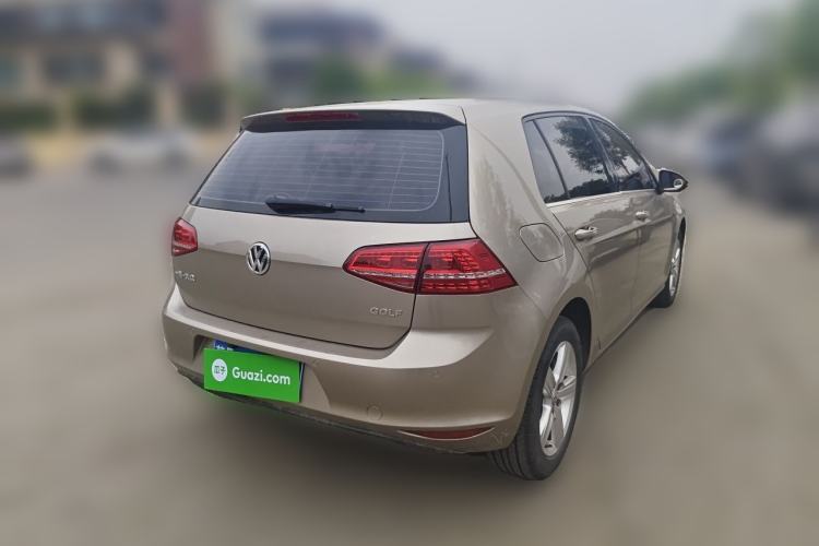 Used Volkswagen Golf 2016 1.6L Automatic Comfort Model Rear Right 45 Deg