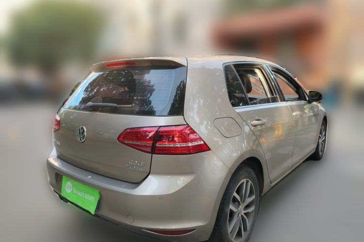 Used Volkswagen Golf 2016 230TSI Automatic Luxury Version Rear Right 45 Deg