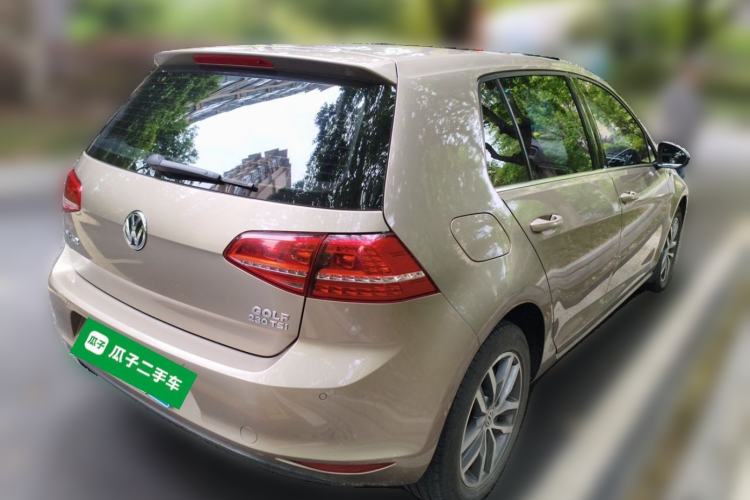 Used Volkswagen Golf 2016 230TSI Automatic Luxury Version Rear Right 45 Deg