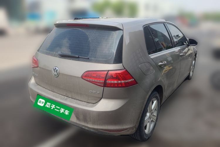 Used Volkswagen Golf 2016 1.6L Automatic Comfort Model Rear Right 45 Deg