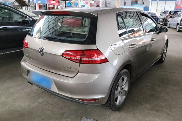 Used Volkswagen Golf 2016 230TSI Automatic Comfort Version Rear Right 45 Deg