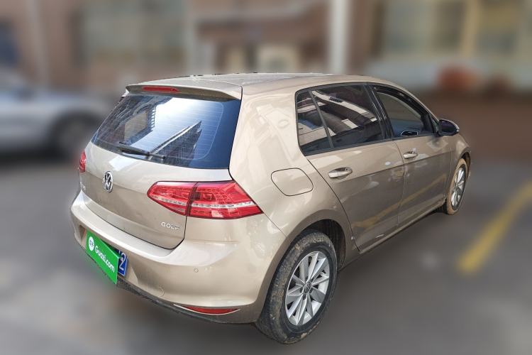 Used Volkswagen Golf 2016 1.6L Automatic Fashion Model Rear Right 45 Deg