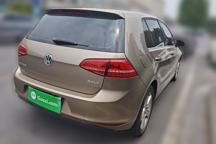 Used Volkswagen Golf 2016 1.6L Automatic Comfort Model Rear Right 45 Deg