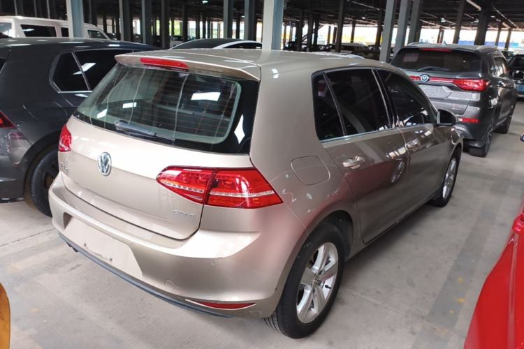 Used Volkswagen Golf 2016 230TSI Automatic Comfort Version Rear Right 45 Deg