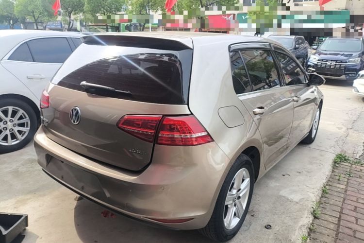 Used Volkswagen Golf 2016 1.6L Automatic Comfort Model Rear Right 45 Deg