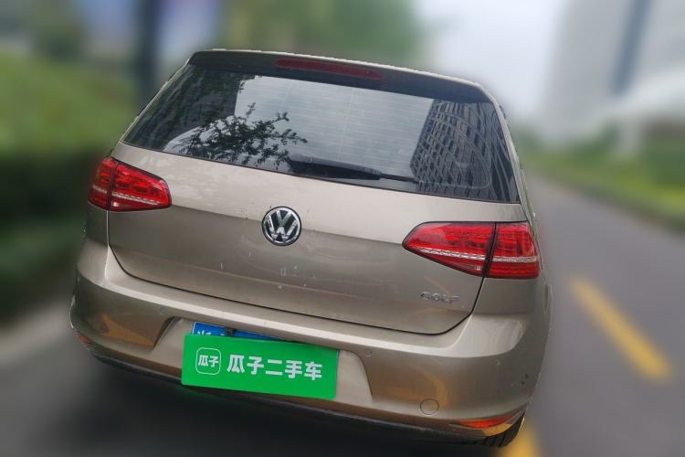 Used Volkswagen Golf 2016 1.6L Automatic Fashion Model Rear
