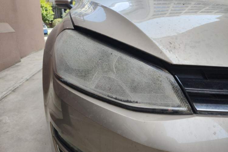 Used Volkswagen Golf 2016 230TSI Automatic Comfort Version Right Front Headlight