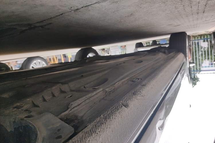 Used Volkswagen Golf 2016 1.6L Automatic Comfort Model Right Side Sill