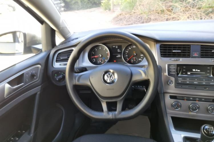 Used Volkswagen Golf 2016 1.6L Manual Fashion Edition Steering Wheel