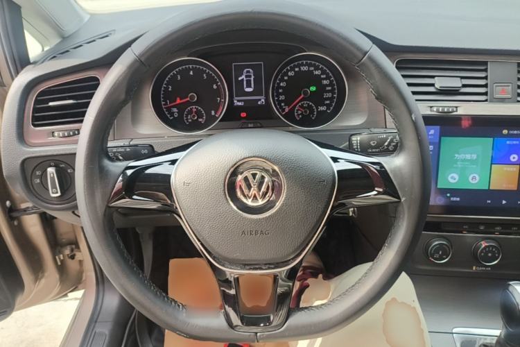 Used Volkswagen Golf 2016 1.6L Automatic Comfort Model Steering Wheel