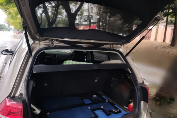 Used Volkswagen Golf 2016 230TSI Automatic Comfort Version Trunk