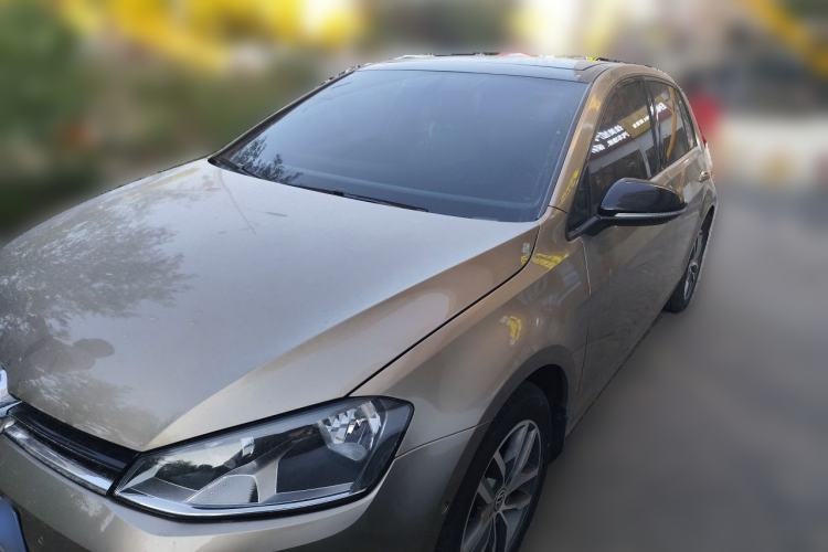 Ojetý Volkswagen Golf 2016 230TSI Automatic Luxury Version Guazi used car, China used car export, Used car for sale, Used  cars, Cheapest cars for sale