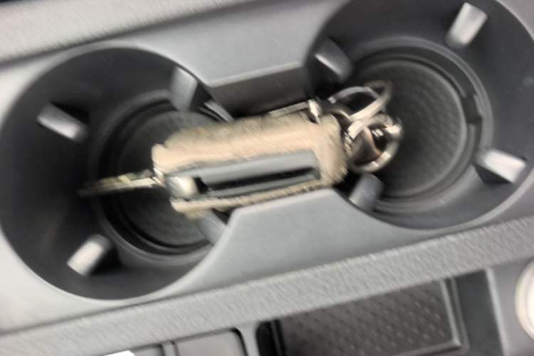 Used Volkswagen Golf 2016 1.6L Automatic Fashion Model Vehicle Key