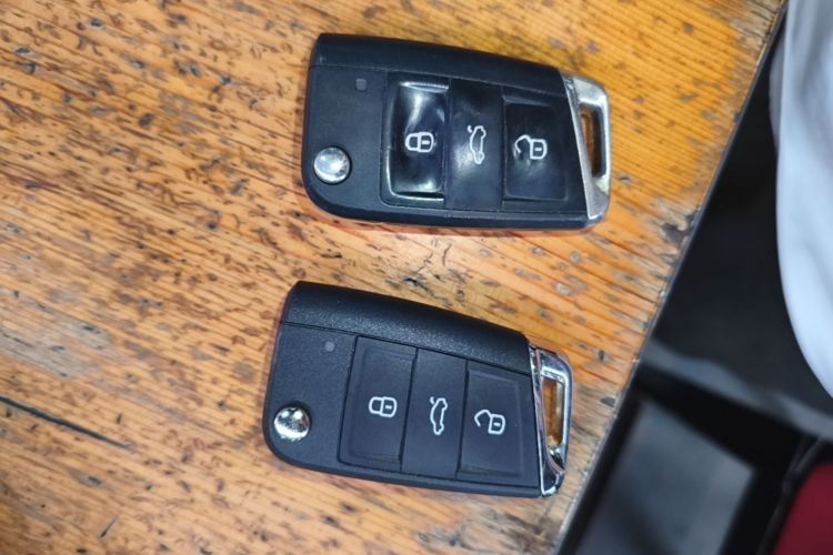 Used Volkswagen Golf 2016 230TSI Automatic Comfort Version Vehicle Key