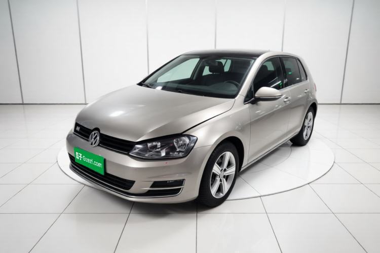 Ojetý Volkswagen Golf 2016 230TSI Automatic Comfort Version Guazi used car, China used car export, Used car for sale, Used  cars, Cheapest cars for sale