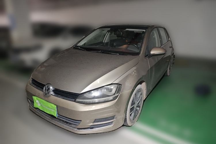 Used Volkswagen Golf 2016 230TSI Automatic Luxury Version Guazi used car, China used car export, Used car for sale, Used  cars, Cheapest cars for sale