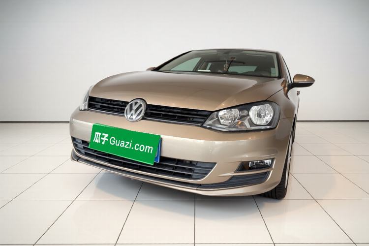 Used Volkswagen Golf 2016 230TSI Automatic Luxury Version Guazi used car, China used car export, Used car for sale, Used  cars, Cheapest cars for sale