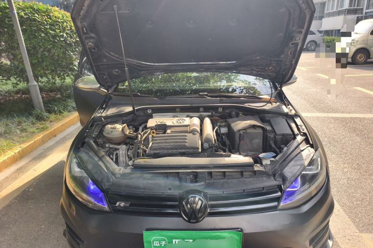 Used Volkswagen Golf 2017 280TSI Automatic R-Line Million-Vehicle Commemorative Edition Engine Bay