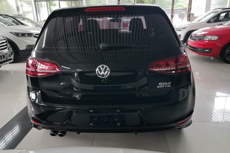 Used Volkswagen Golf 2017 280TSI Automatic R-Line Million-Vehicle Commemorative Edition Exterior 1