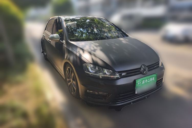 Used Volkswagen Golf 2017 280TSI Automatic R-Line Million-Vehicle Commemorative Edition Front Right 45 Deg