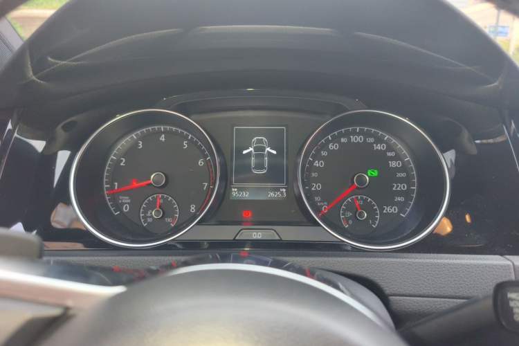 Used Volkswagen Golf 2017 280TSI Automatic R-Line Million-Vehicle Commemorative Edition Instrument Cluster
