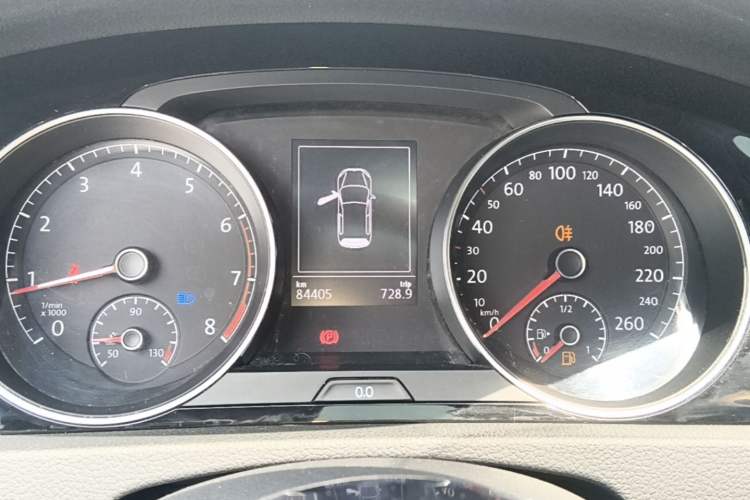 Used Volkswagen Golf 2017 280TSI Automatic R-Line Million-Vehicle Commemorative Edition Instrument Cluster