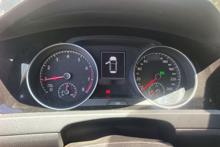 Used Volkswagen Golf 2017 280TSI Automatic R-Line Million-Vehicle Commemorative Edition Instrument Cluster