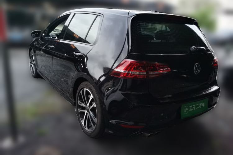 Used Volkswagen Golf 2017 280TSI Automatic R-Line Million-Vehicle Commemorative Edition Rear Left 45 Deg