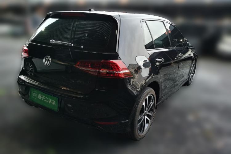 Used Volkswagen Golf 2017 280TSI Automatic R-Line Million-Vehicle Commemorative Edition Rear Right 45 Deg
