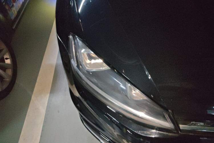 Used Volkswagen Golf 2017 280TSI Automatic R-Line Million-Vehicle Commemorative Edition Right Front Headlight