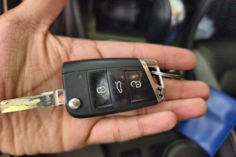 Used Volkswagen Golf 2017 280TSI Automatic R-Line Million-Vehicle Commemorative Edition Vehicle Key
