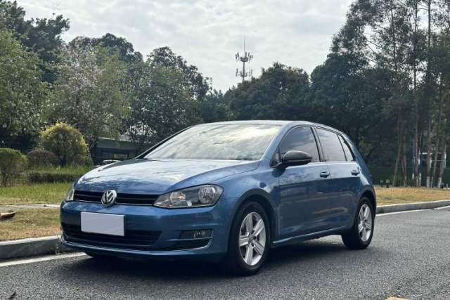 Used Volkswagen Golf 2017 1.6L Automatic Comfort Million-Vehicle Anniversary Edition