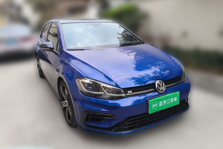 Used Volkswagen Golf 2017 2.0TSI R Front Right 45 Deg