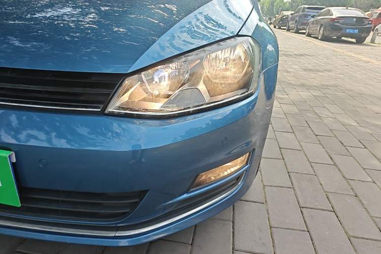Used Volkswagen Golf 2017 230TSI Automatic Luxury Million-Vehicle Commemorative Edition Left Front Headlight