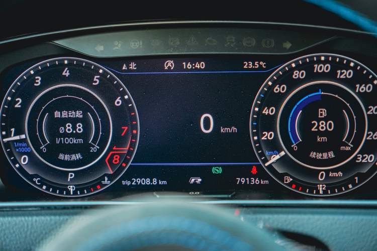 Used Volkswagen Golf 2017 2.0TSI R Odometer Close Up