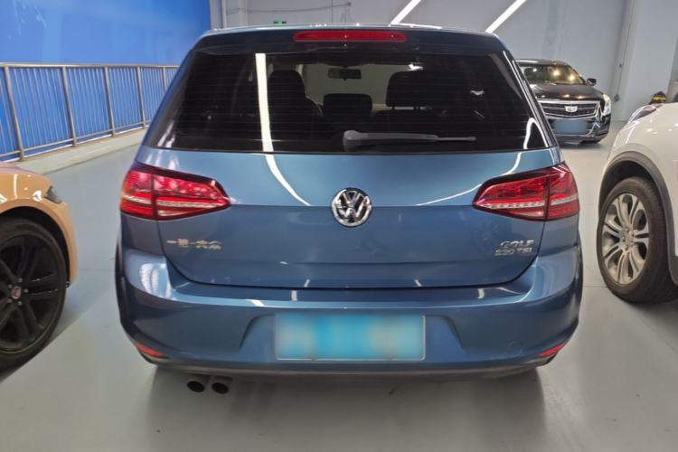 Used Volkswagen Golf 2017 230TSI Automatic Comfort Edition – Celebrating Milestone of One Million Units Rear