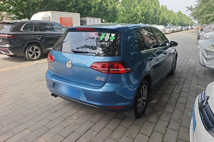 Used Volkswagen Golf 2017 230TSI Automatic Luxury Million-Vehicle Commemorative Edition Rear Right 45 Deg