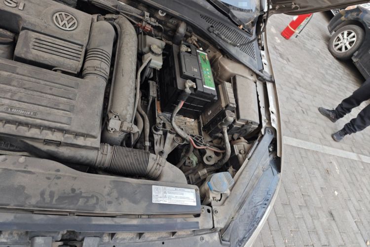 Used Volkswagen Golf 2017 230TSI Automatic Comfort Edition – Celebrating Milestone of One Million Units Engine Bay Left