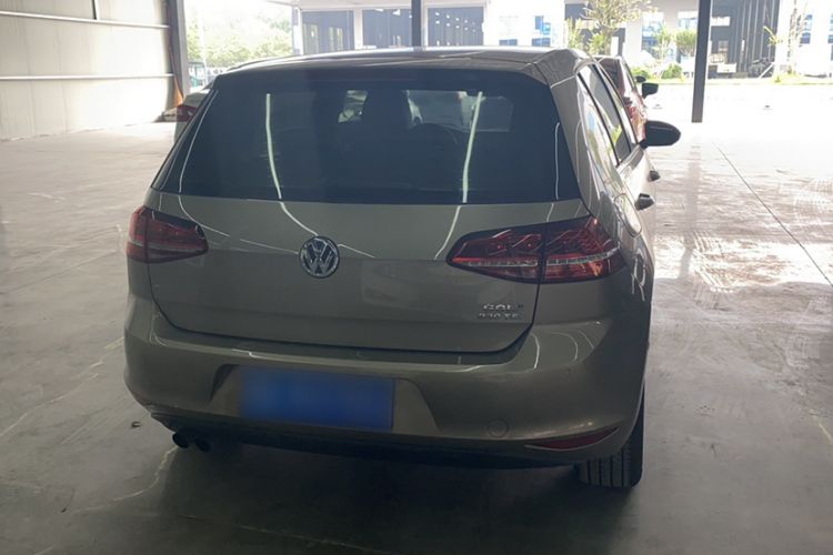 Used Volkswagen Golf 2017 230TSI Automatic Luxury Million-Vehicle Commemorative Edition Exterior 4