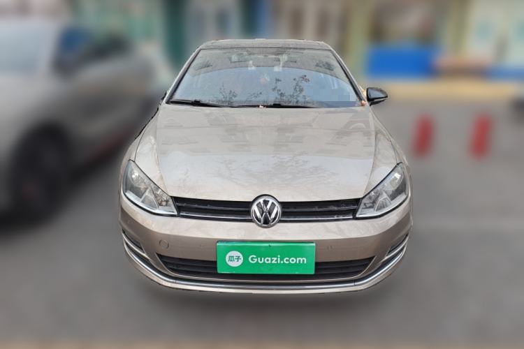 Used Volkswagen Golf 2017 230TSI Automatic Comfort Edition – Celebrating Milestone of One Million Units Front