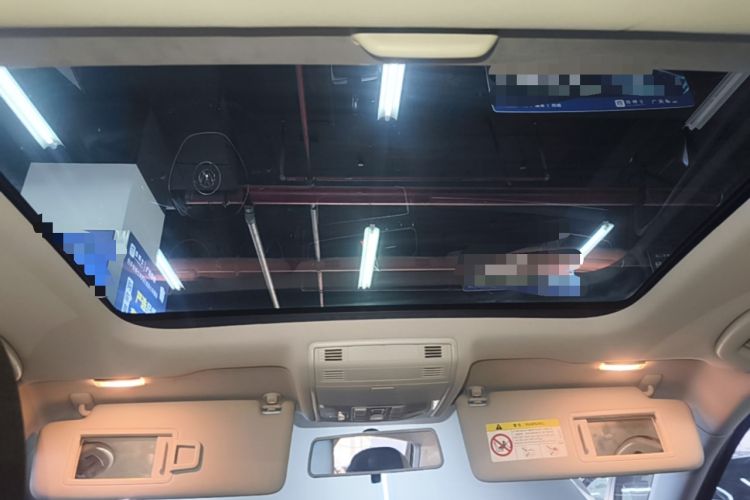 Used Volkswagen Golf 2017 1.6L Automatic Comfort Million-Vehicle Anniversary Edition Headliner