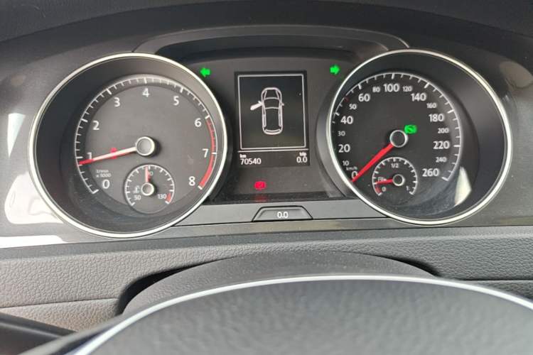 Used Volkswagen Golf 2017 230TSI Automatic Luxury Million-Vehicle Commemorative Edition Instrument Cluster