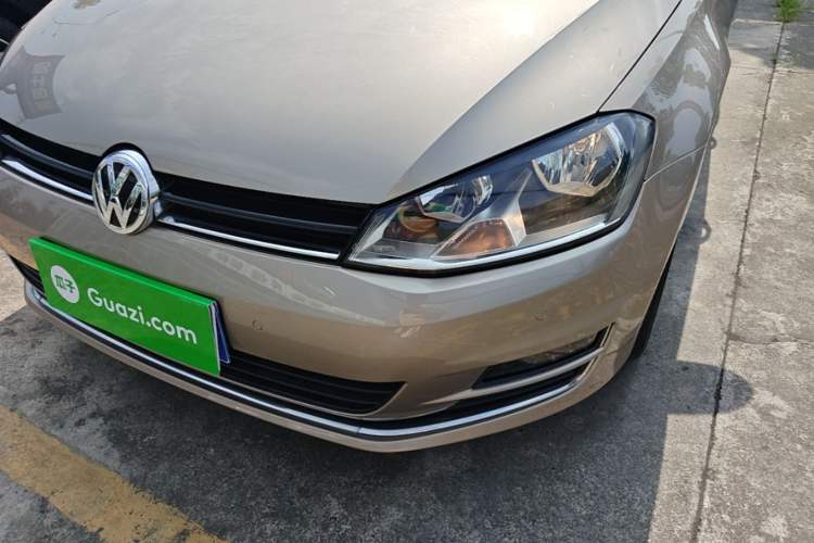 Used Volkswagen Golf 2017 230TSI Automatic Luxury Million-Vehicle Commemorative Edition Left Front Headlight