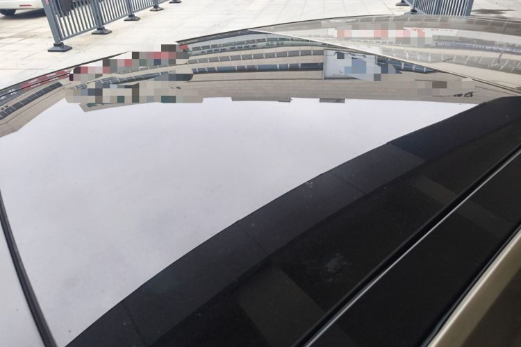 Used Volkswagen Golf 2017 1.6L Automatic Comfort Million-Vehicle Anniversary Edition Roof