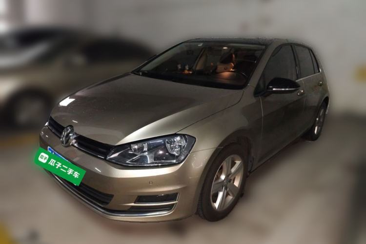 Used Volkswagen Golf 2017 1.6L Automatic Comfort Million-Vehicle Anniversary Edition Guazi used car, China used car export, Used car for sale, Used  cars, Cheapest cars for sale