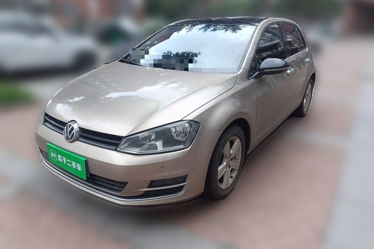 Used Volkswagen Golf 2017 1.6L Automatic Comfort Million-Vehicle Anniversary Edition Guazi used car, China used car export, Used car for sale, Used  cars, Cheapest cars for sale