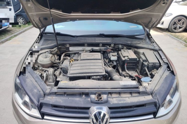Used Volkswagen Golf 2017 1.6L Automatic Comfort Million-Vehicle Anniversary Edition Engine Bay