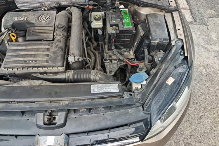 Used Volkswagen Golf 2017 230TSI Automatic Comfort Edition – Celebrating Milestone of One Million Units Engine Bay Left