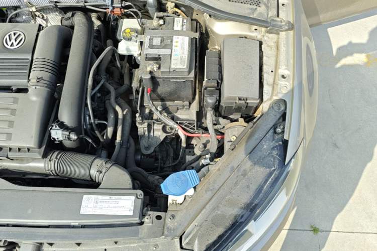 Used Volkswagen Golf 2017 230TSI Automatic Comfort Edition – Celebrating Milestone of One Million Units Engine Bay Left